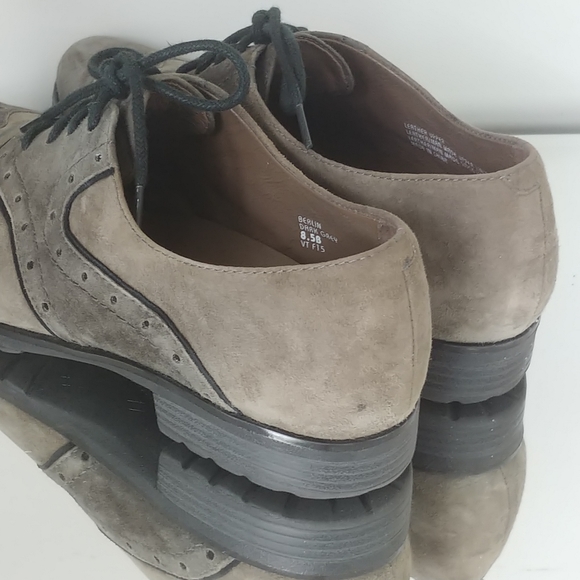 EARTHIES Comfort Berlin Suede Oxford Shoe 8.5 - Picture 4 of 11